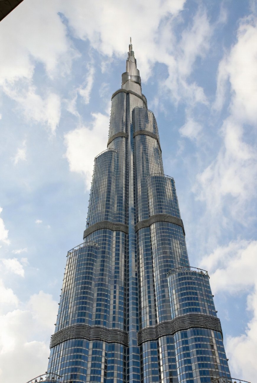 Iran Drone Strikes Target Dubai: Burj Al Arab and International Airport Damaged